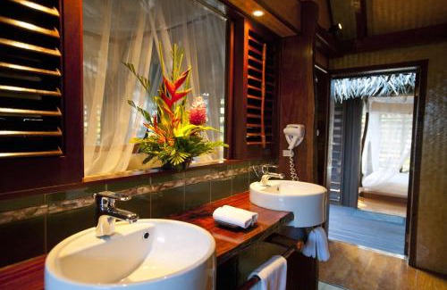 Akitua Island Resort | Aitutaki Lagoon Private Island Resort (Adults Only)
