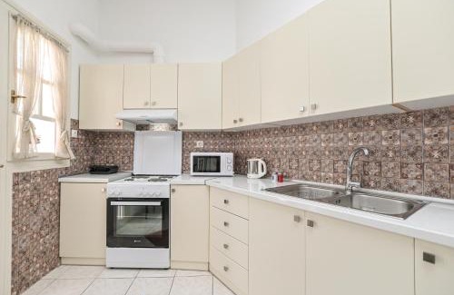 Vivlos House | Akakia Residence