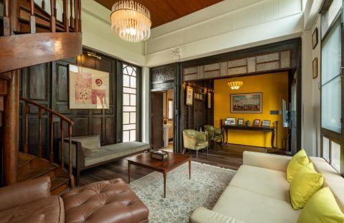 Si Satchanalai Bed & Breakfast | Akara House Sukhothai - Luxury Riverside Residence