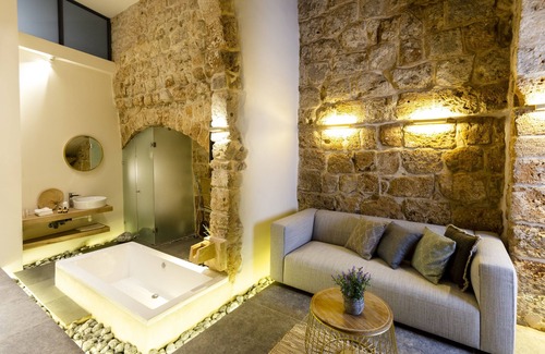 Acre Old City Hotel | Akotika Boutique
