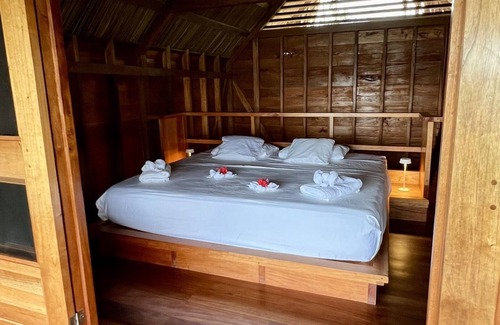 Isla Solarte Bed & Breakfast | Akwaba Lodge