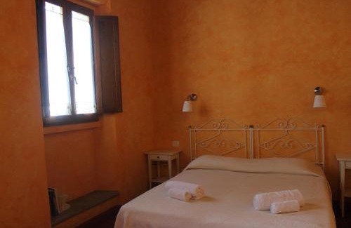 Rovezzano Bed & Breakfast | Al Canto B&B