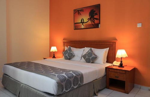 Al Qasimia Apartment | Al Maha Regency Hotel Suites - Managed by Aoudi Consultants