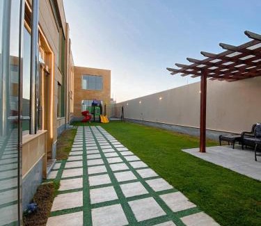 Al Khobar Ski Chalet | Al-Mona Resort شاليه المنى الخبر