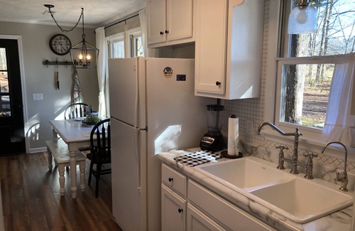 Mentone Cottage | Al's Nest a Quaint 1 Bedroom Cottage in Mentone