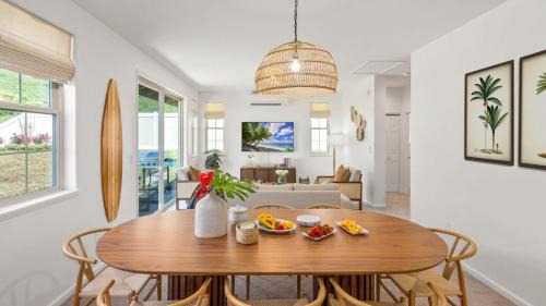 Makaha Valley House | Alaula by AvantStay Gated Security Home w Valley Ocean Views