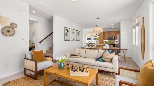 Makaha Valley House | Alaula by AvantStay Gated Security Home w Valley Ocean Views