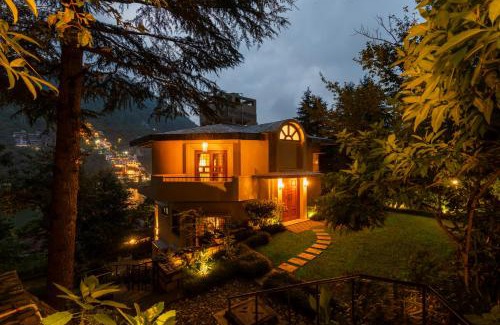 Bhimtal Villa | Alaya Stays 4 BHK With Garden & Lake View - Irayna