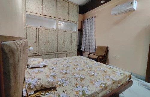 Varanasi Nagar Nigam House | Alayam ఆలయం Near Assi Ghat