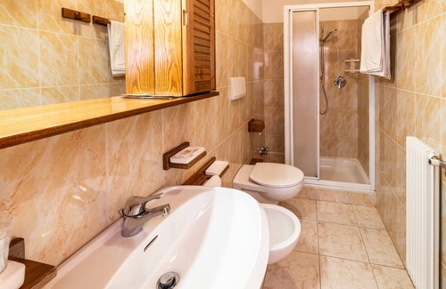 Malosco Hotel | Albergo Bucaneve