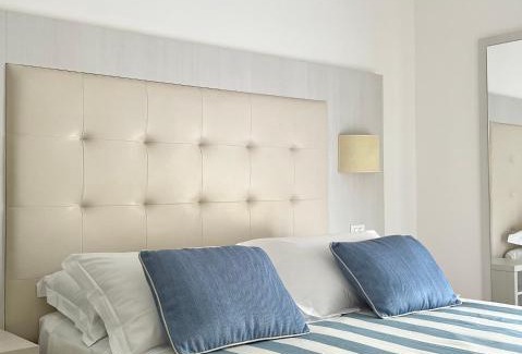 Borgo Antico Hotel | Albergo Degli Amici