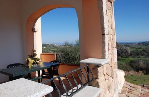 Maiorca House | Albergo Residenziale Li Troni