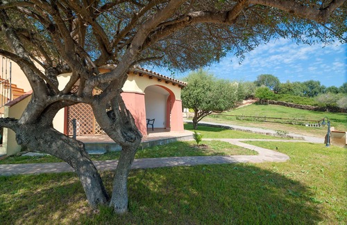 Maiorca House | Albergo Residenziale Li Troni