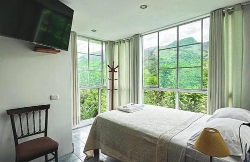 Pozuzo Bed & Breakfast | Albergue Gstir