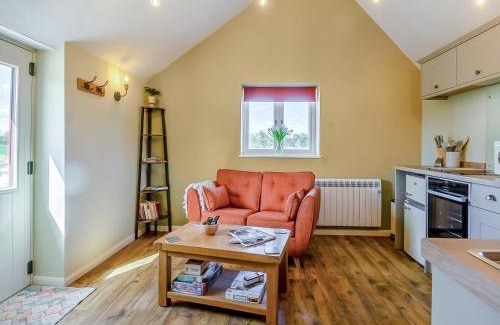 Diss House | Alberts Dairy