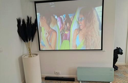 La Coruna Apartment | Alei Art at Orzan Beach Corunna