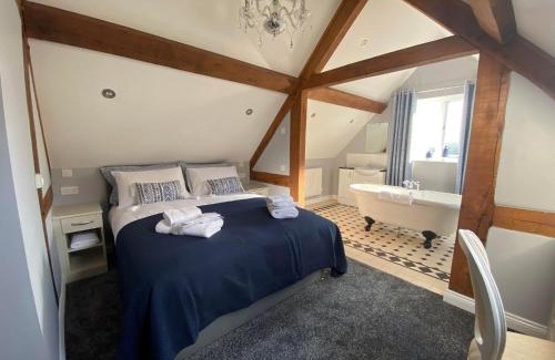 Putley Bed & Breakfast | Alexander Park B&B