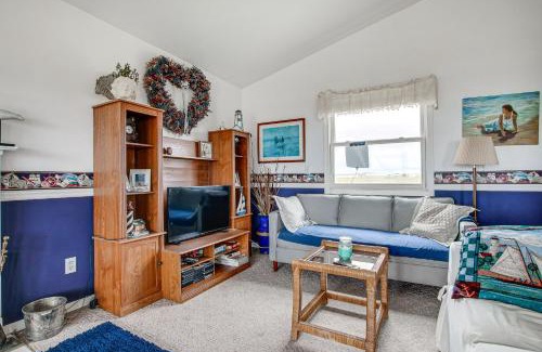 Algoma House | Algoma Vacation Rental with Fire Pit and Lake Views!