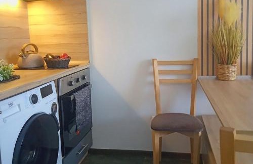 rajon Vrabnitsa Apartment | Alis Savana