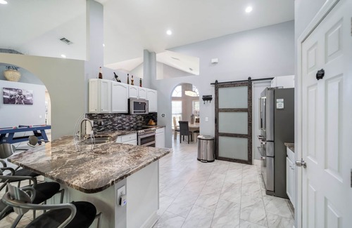 Port Saint Lucie House | All Amenities of home! Centrally located, family friendly & ideal entertaining