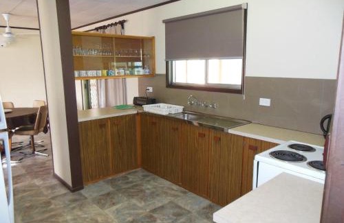 Melville House | All Decked Out in Edithburgh