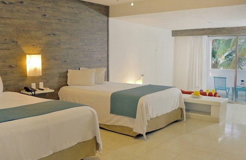 Zona Hotelera Resort | All Inclusive Family Get-a-Way