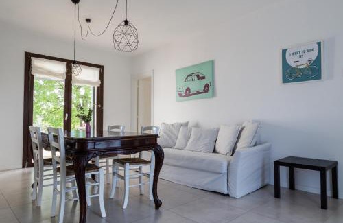 Taglio di Po House | all'ombra del Bagolaro