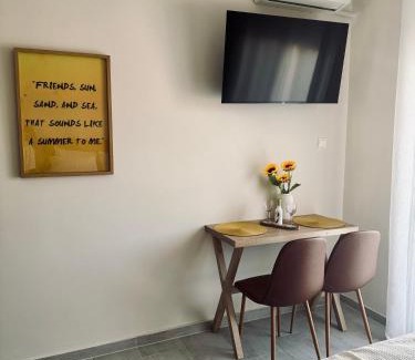 Xanthi Apartment | All Season - Summer Room