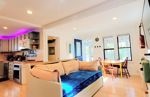 Madison House | Alluring 3 Bedroom 🏡 ➕️ Jacuzzi jet tub