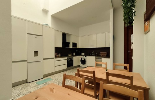 Las Palmas de Gran Canaria House | Alma Canaria Beautiful Home With Rooftop