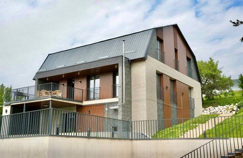 Besqaynar House | Almaty Highlands Getaway-Rodnik Chalet. Mountain View