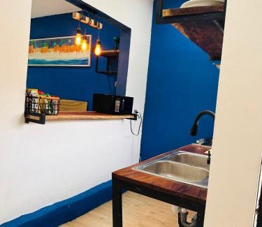 Downtown Cancun Apartment | Almendras Rest House