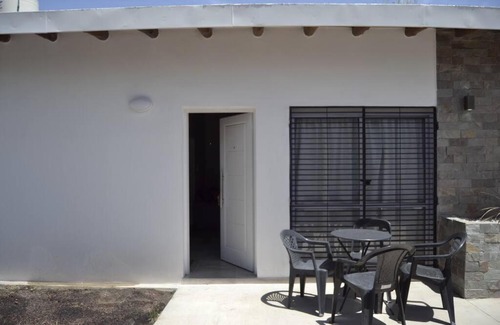 San Martin Apartment | Almirante Brown 235 , Dpto 5