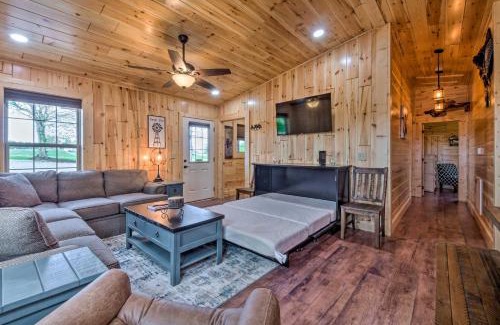 Lindseyville House | Almost Heaven Farmers Paradise on 50 Acres!