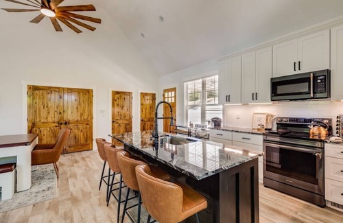 Wedowee House | Almost Heaven on Lake Wedowee