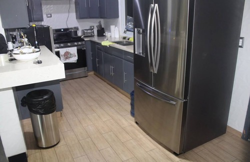 San Pedro Sula House | Aloft Room + Bathroom +kitchen+pool+washer+parking all private