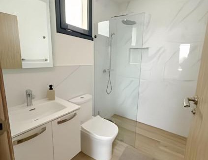 Higuey House | Alojamiento con playa artificial en el centro de la ciudad