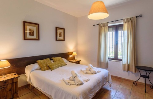 Constantina Villa | Alojamiento Rural Altabrida Constantina by Ruralidays