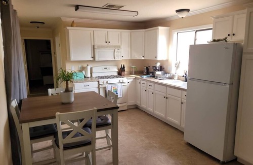 Agua Dulce House | Alpaca Rustic Ranch-peaceful & breathtaking views