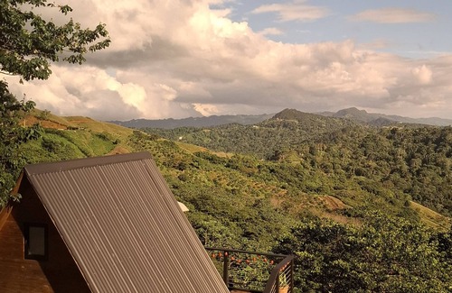 Santiago de los Caballeros Cabin | Alpinas Palo Alto - Cabaña El Amanecer - Romantic Getaway with Views & Fresh Air