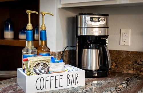 Carnelian Bay Condo | Alpine Escape: Tahoe Oasis Steps from Lake