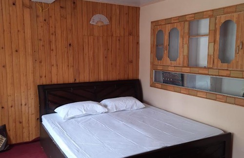 Kargil House | Alpine guest house