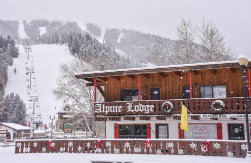 Red River Hotel | Alpine Lodge Red River