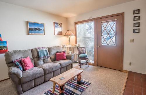 Ketchum House | Alpine Villa Condo 21