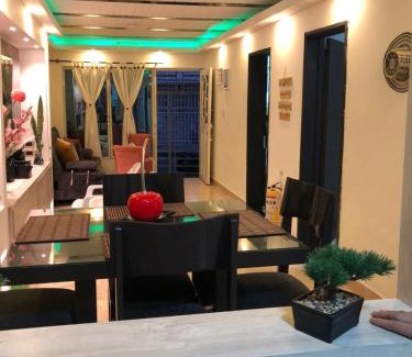 Armenia House | Alquiler por días en Armenia Casahotel Villahermosa