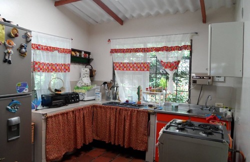 Alban House | Alquiler vacacional casa finca campestre familiar cerca Bogotá clima templado