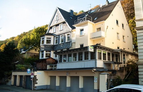 Barmen Apartment | Also-hotel an der Hardt
