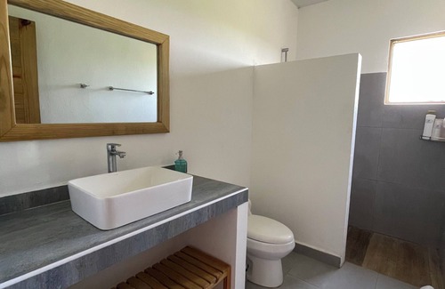 Azua Hotel | Altos de la Caobita