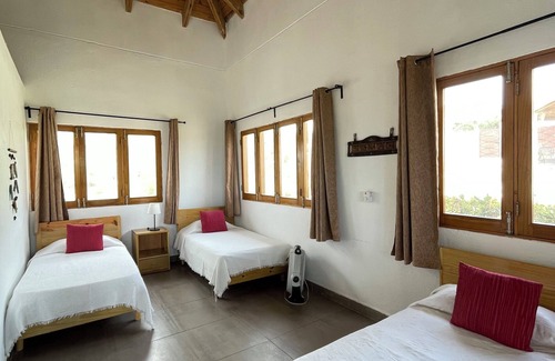 Azua Hotel | Altos de la Caobita