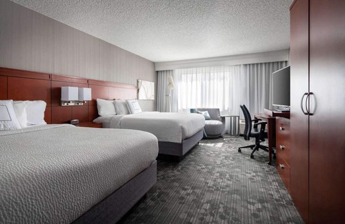 Camarillo Hotel | Always a Great Idea To Unwind! Pet-Friendly, Near Pleasant Valley Fields